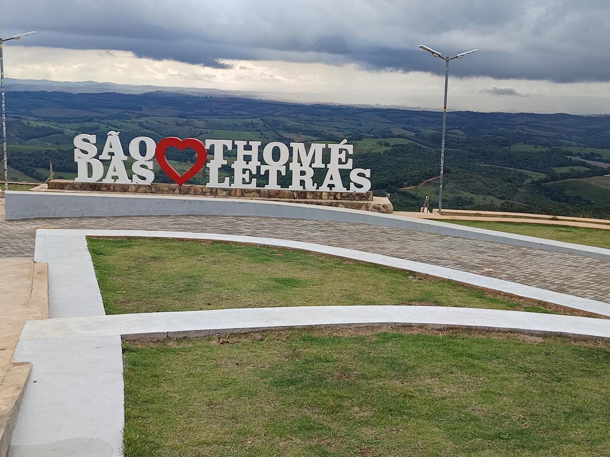 Suites Montanha Das Letras São Tomé das Letras Δωμάτιο φωτογραφία